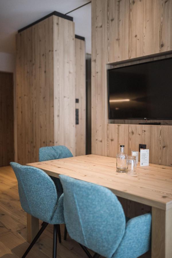 Ahrianova Apartment กัมโปตูเรส ภายนอก รูปภาพ