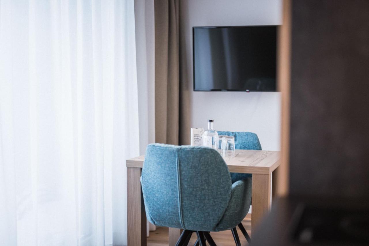 Ahrianova Apartment กัมโปตูเรส ภายนอก รูปภาพ