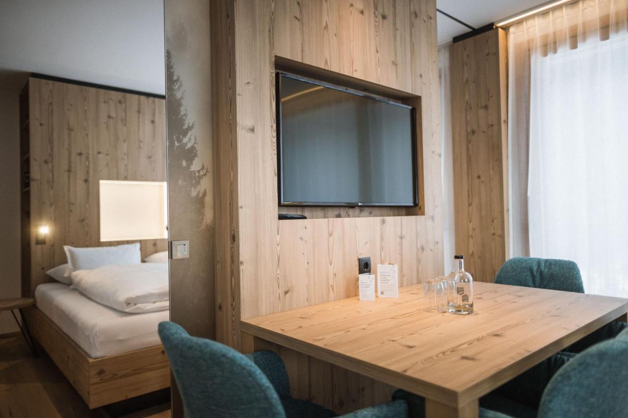 Ahrianova Apartment กัมโปตูเรส ภายนอก รูปภาพ