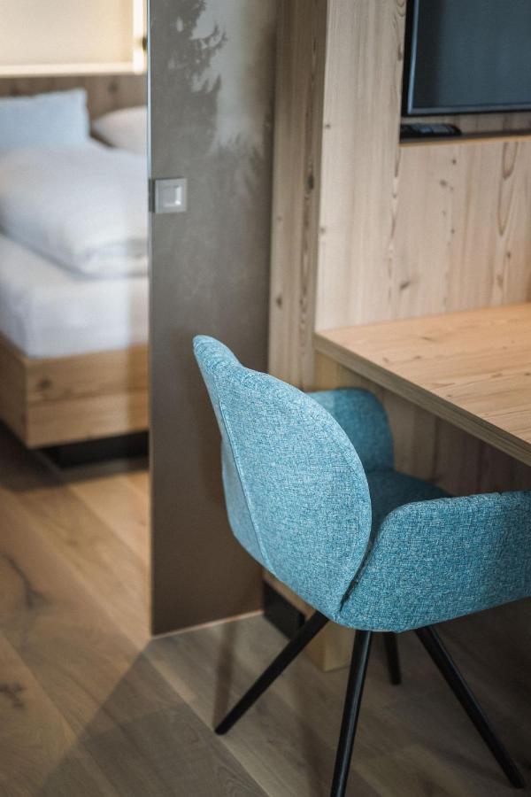 Ahrianova Apartment กัมโปตูเรส ภายนอก รูปภาพ